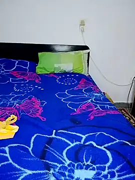 Snapshot of Banouti_23 chatting on October 18, 3:15 pm Banouti 23 online show from October 18, 3:15 pm