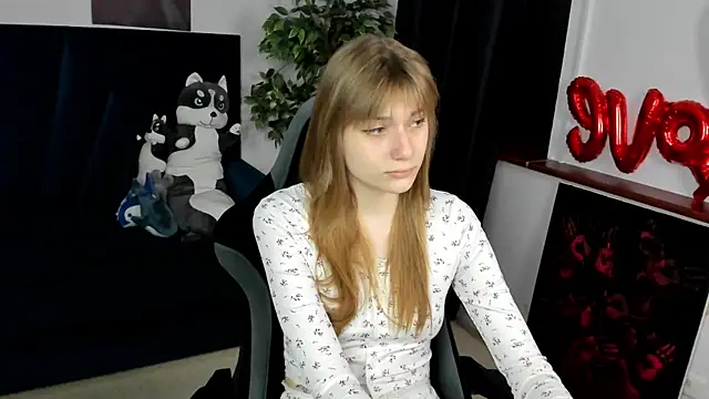 SophieLumen online show from September 8, 5:01 pm