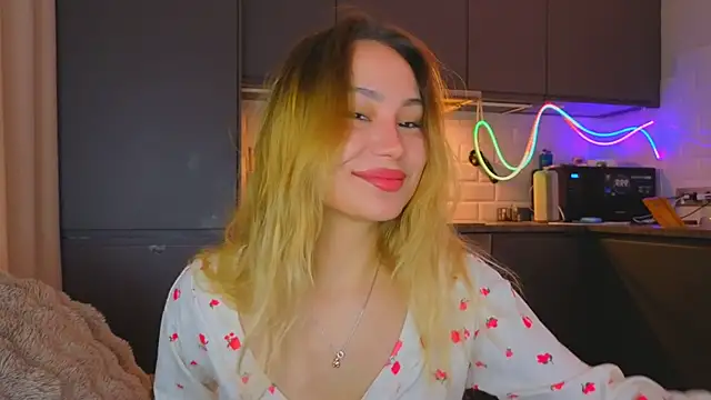 baobei03 online show from March 1, 4:23 am