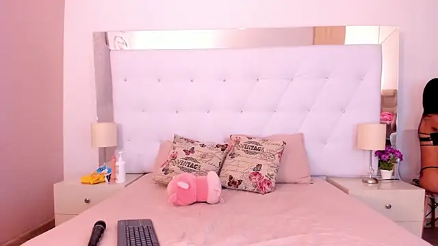 Snapshot of sweetabbey chatting on October 6, 7:40 pm sweetabbey online show from October 6, 7:40 pm