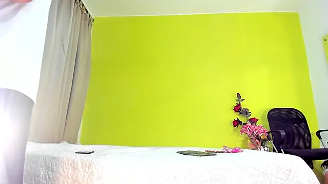 Celesteyorucso online show from September 11, 7:14 pm