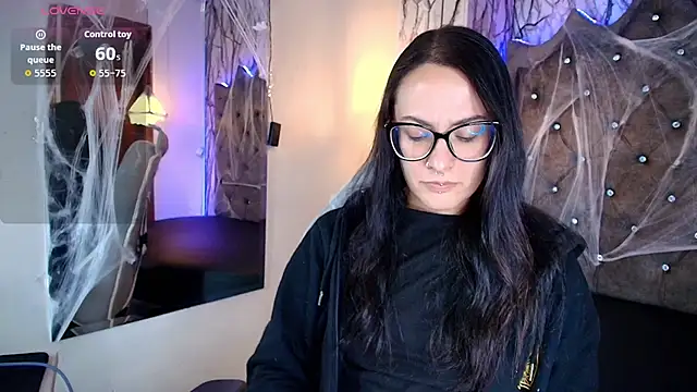 Snapshot of Zami_Escobar_of chatting on October 23, 7:31 pm Zami Escobar of online show from October 23, 7:31 pm