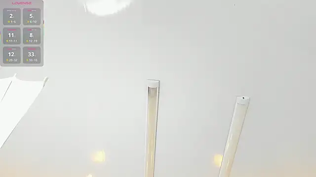 Snapshot of victoria_bourne chatting on September 23, 7:12 pm victoria bourne online show from September 23, 7:12 pm