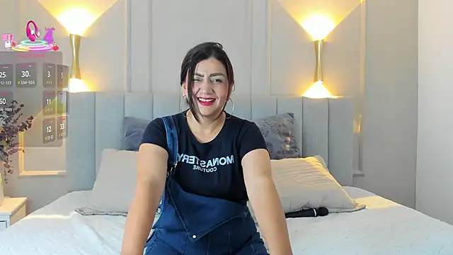 Snapshot of victoria_bourne chatting on September 20, 7:45 pm victoria bourne online show from September 20, 7:45 pm