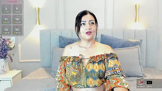 Snapshot of victoria_bourne chatting on October 30, 7:59 pm victoria bourne online show from October 30, 7:59 pm