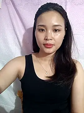 Snapshot of Lili_lovely chatting on September 14, 2:42 am Lili lovely online show from September 14, 2:42 am