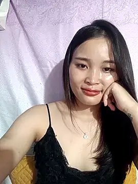 Snapshot of Lili_lovely chatting on September 22, 2:10 am Lili lovely online show from September 22, 2:10 am