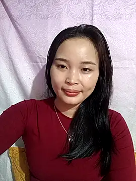 Snapshot of Lili_lovely chatting on October 24, 2:51 am Lili lovely online show from October 24, 2:51 am