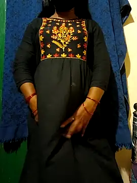 mini-queen online show from October 18, 6:53 pm