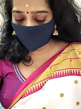 Snapshot of saritha29 chatting on October 31, 5:17 pm saritha29 online show from October 31, 5:17 pm