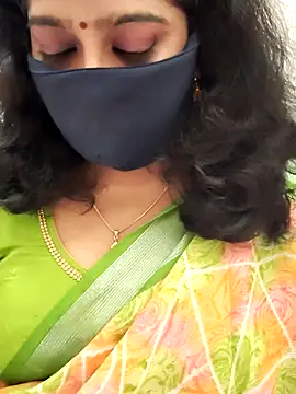 Snapshot of saritha29 chatting on October 2, 5:40 pm saritha29 online show from October 2, 5:40 pm