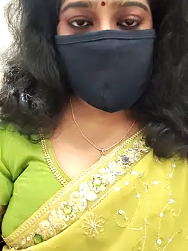 Snapshot of saritha29 chatting on September 27, 4:58 pm saritha29 online show from September 27, 4:58 pm