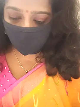 Snapshot of saritha29 chatting on October 18, 5:26 pm saritha29 online show from October 18, 5:26 pm