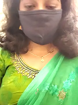 Snapshot of saritha29 chatting on September 26, 6:00 am saritha29 online show from September 26, 6:00 am