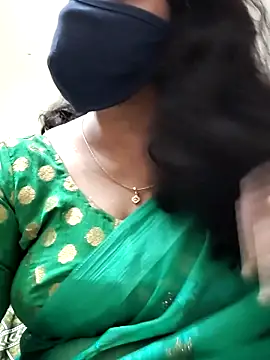 Snapshot of saritha29 chatting on October 25, 5:20 pm saritha29 online show from October 25, 5:20 pm