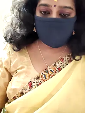 Snapshot of saritha29 chatting on October 27, 5:52 pm saritha29 online show from October 27, 5:52 pm