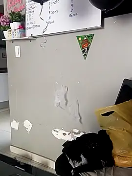 Snapshot of snow_belle chatting on October 31, 9:41 pm snow belle online show from October 31, 9:41 pm