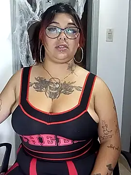 Snapshot of snow_belle chatting on October 20, 4:04 am snow belle online show from October 20, 4:04 am