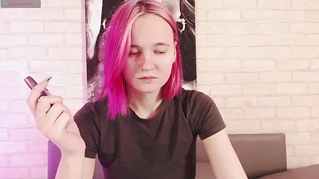 Ericha Stone online show from September 22, 8:02 am