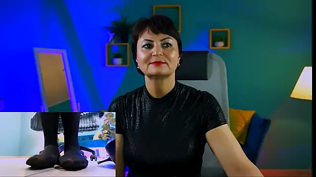 HelenBeler online show from November 30, 9:13 am