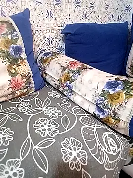 Snapshot of Mayamimi chatting on September 18, 2:37 pm Mayamimi online show from September 18, 2:37 pm