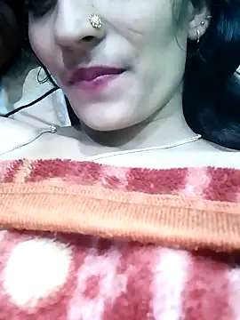 Snapshot of Pahadi_couple chatting on October 8, 5:50 pm Pahadi couple online show from October 8, 5:50 pm