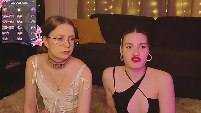 MauraSpurrier online show from September 24, 7:02 pm