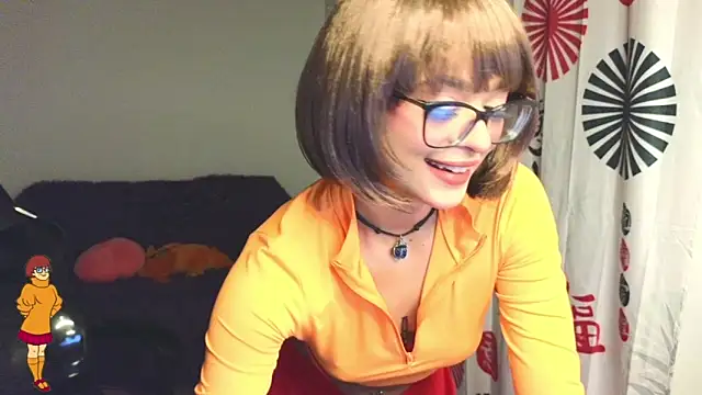 Gia flame  online show from October 30, 4:15 am