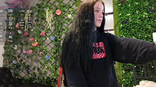 Snapshot of baby_nyco chatting on October 1, 6:13 pm baby nyco online show from October 1, 6:13 pm