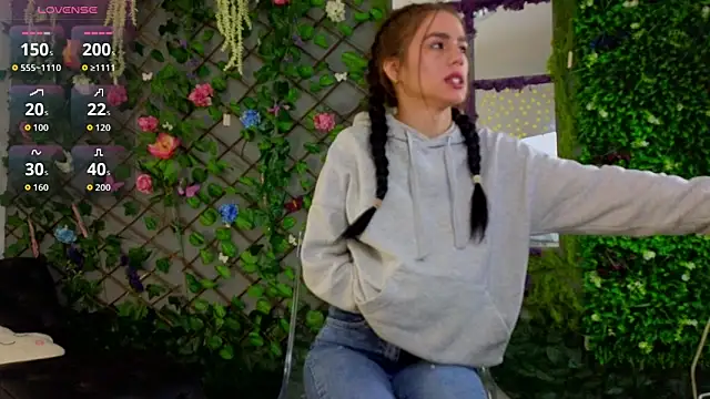 Snapshot of baby_nyco chatting on October 14, 5:15 pm baby nyco online show from October 14, 5:15 pm