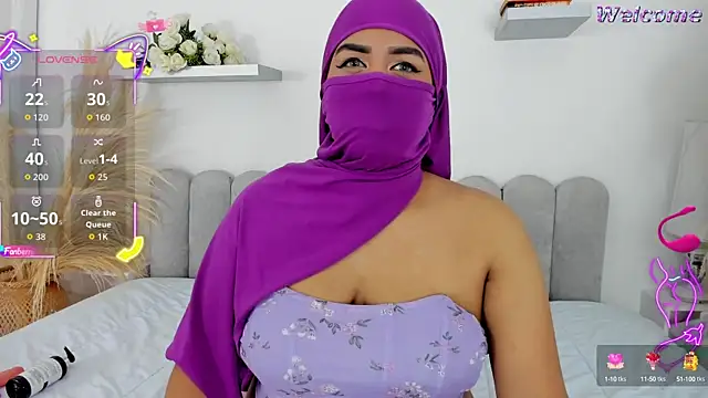 Snapshot of Kadira_ chatting on October 2, 11:59 am Kadira online show from October 2, 11:59 am