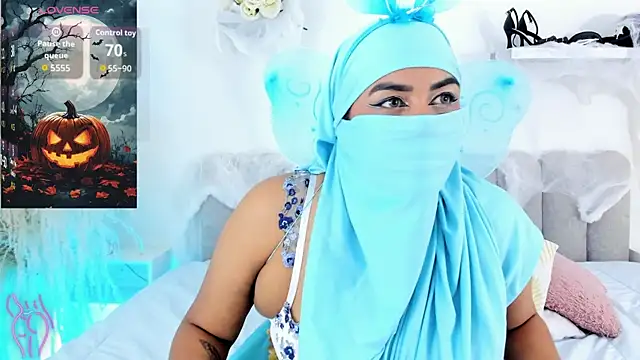 Snapshot of Kadira_ chatting on October 17, 12:41 pm Kadira online show from October 17, 12:41 pm