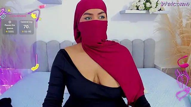 Snapshot of Kadira_ chatting on October 6, 11:49 am Kadira online show from October 6, 11:49 am