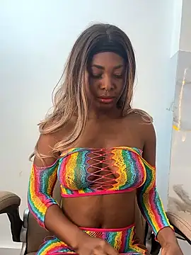 Snapshot of emily_browne chatting on October 1, 7:41 pm emily browne online show from October 1, 7:41 pm