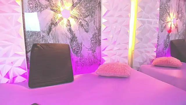 Madison 03 online show from November 9, 5:14 am