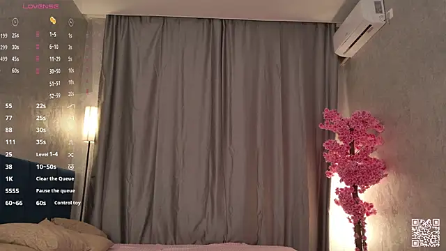 pinky p1e online show from October 11, 9:39 pm