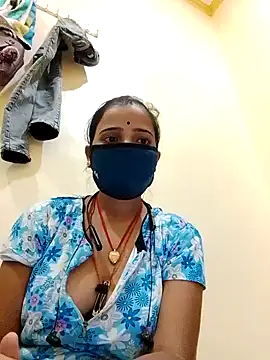 malteejat online show from October 27, 1:50 pm