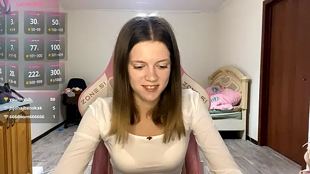 Snapshot of VibeQueenLucy chatting on September 15, 4:14 pm VibeQueenLucy online show from September 15, 4:14 pm