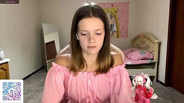 VibeQueenLucy online show from September 29, 4:01 pm