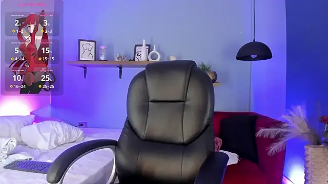 Cristalfoxy  online show from March 18, 8:03 pm