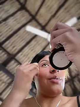 Elahia  marquez online show from February 2, 4:39 pm