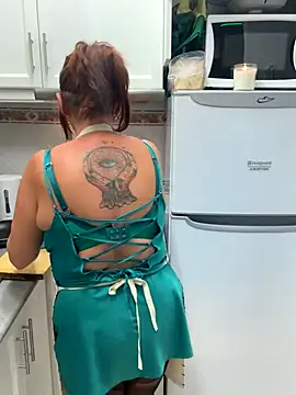 IrishmilfAnna online show from September 25, 8:39 pm