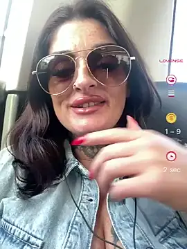 IrishmilfAnna online show from May 12, 1:18 pm