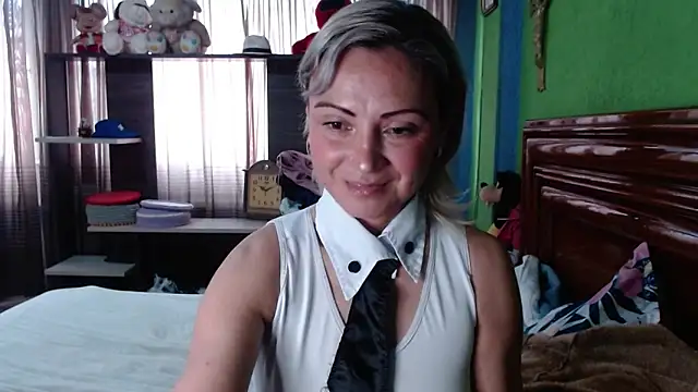 Snapshot of _Charlize_theron_ chatting on September 21, 9:02 pm  Charlize theron  online show from September 21, 9:02 pm