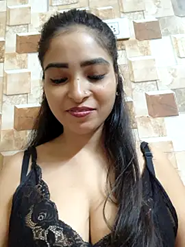 Snapshot of QUEEN-ADITI chatting on October 9, 6:34 pm QUEEN-ADITI online show from October 9, 6:34 pm