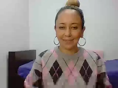 leah susman online show from September 23, 1:48 am