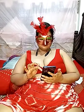 Snapshot of Tanisha-Chy chatting on October 23, 5:19 pm Tanisha-Chy online show from October 23, 5:19 pm