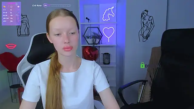 Snapshot of khloebeauty chatting on October 13, 7:16 pm khloebeauty online show from October 13, 7:16 pm