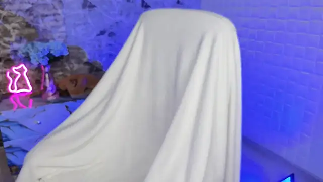 NaomiKatee online show from September 24, 3:44 pm