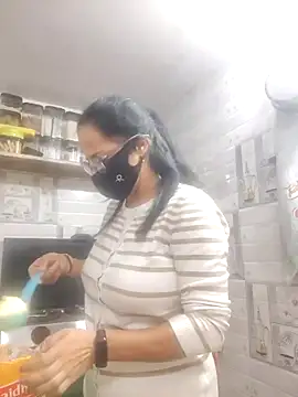 meenu bhabhi547 online show from November 30, 11:47 am